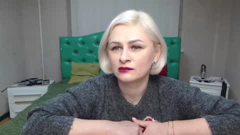 OliviaHorst online show from 01/21/25, 12:07