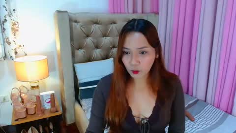 oliviahutton online show from 05/12/26, 12:52