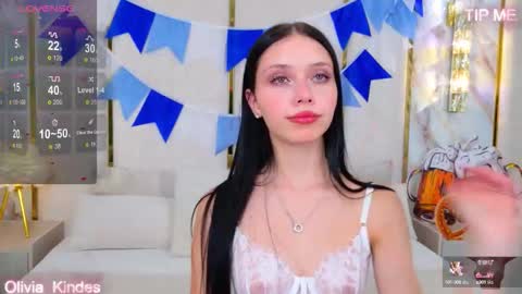 Olivia online show from 10/04/25, 05:11