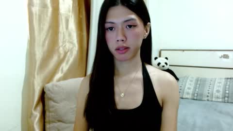 oliviaknightx online show from 03/28/26, 03:06