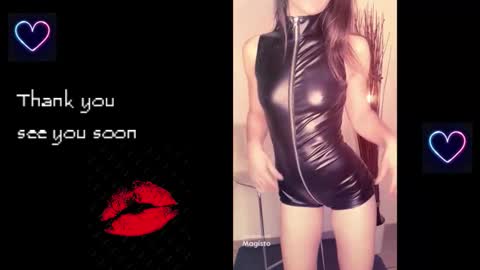 Olivia online show from 01/05/26, 05:27