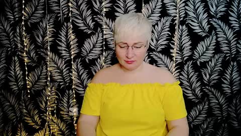 Kelly online show from 04/02/26, 10:24