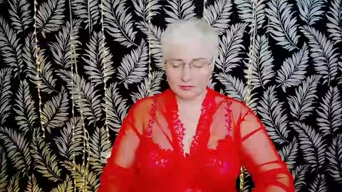 Kelly online show from 04/15/26, 10:22