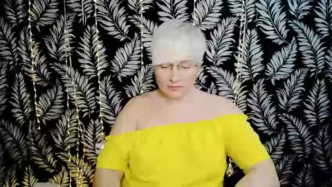 Kelly online show from 05/25/26, 10:32