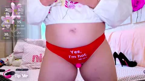 oliviaparadise online show from 06/03/26, 12:30