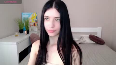 Snapshot of oliviarichi chatting on 07/12/26, 10:17 oliviarichi online show from 07/12/26, 10:17