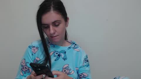 Snapshot of oliviasager chatting on 12/31/24, 11:17 Mistress Olivia online show from 12/31/24, 11:17