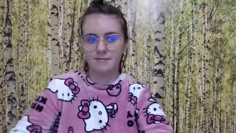 Snapshot of oliviasager chatting on 09/17/25, 10:00 Mistress Olivia online show from 09/17/25, 10:00