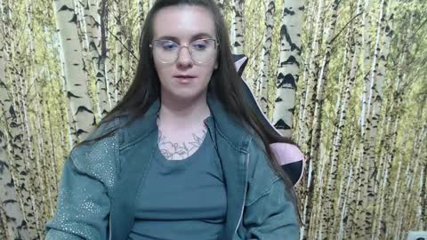Snapshot of oliviasager chatting on 10/11/25, 11:25 Mistress Olivia online show from 10/11/25, 11:25