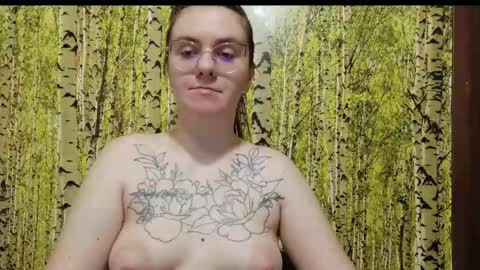 Snapshot of oliviasager chatting on 04/24/26, 08:33 Mistress Olivia online show from 04/24/26, 08:33
