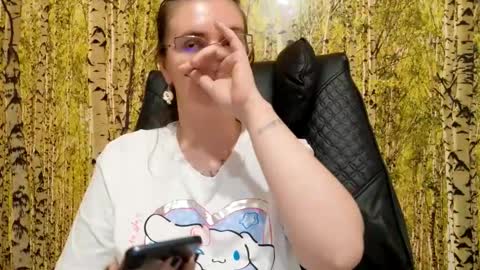 Snapshot of oliviasager chatting on 05/31/26, 04:09 Mistress Olivia online show from 05/31/26, 04:09