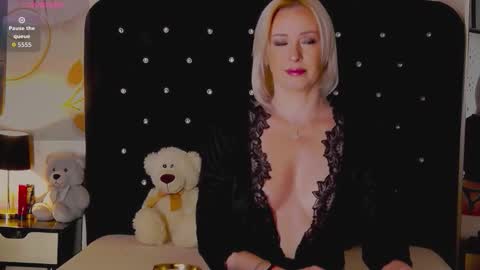 Olivia online show from 03/04/26, 08:59