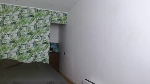 Olivia online show from 11/08/25, 05:29