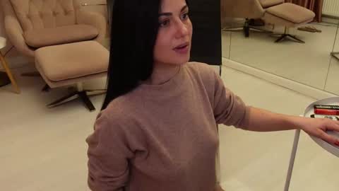 OliviaSway online show from 02/27/25, 01:05