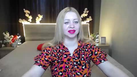 Oliviaverr online show from 03/23/26, 07:56