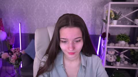 Olivia online show from 01/13/25, 06:49