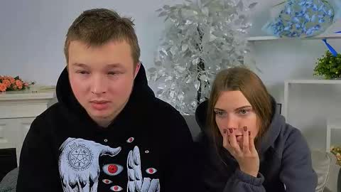 Olli and Stiw online show from 11/06/25, 08:48