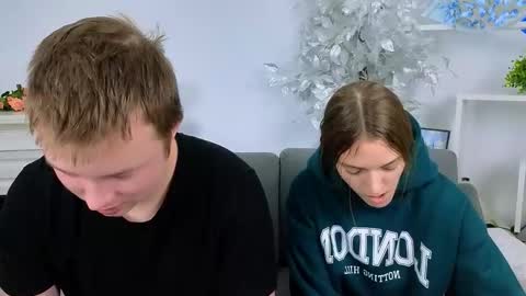 Olli and Stiw online show from 11/30/25, 08:07