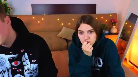 Olli and Stiw online show from 04/11/26, 07:35