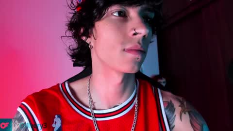     online show from 01/20/25, 04:32