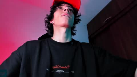     online show from 01/21/25, 07:15