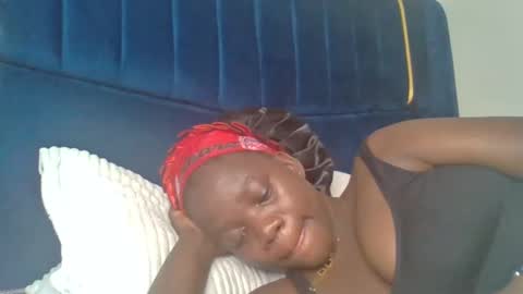 ollleina online show from 04/29/26, 01:53