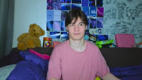 Tony online show from 10/22/25, 09:36