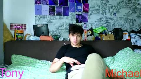 Snapshot of ololkd chatting on 05/16/26, 07:38 Tony online show from 05/16/26, 07:38
