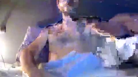 Snapshot of oloph89 chatting on 10/18/25, 06:08 Jackowl online show from 10/18/25, 06:08