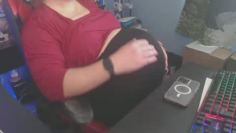 Snapshot of olorlando321 chatting on 12/23/24, 06:16 Dani Pregna online show from 12/23/24, 06:16