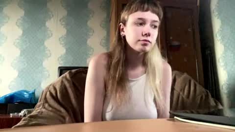 Snapshot of omahethcote chatting on 05/28/26, 02:14 Eva online show from 05/28/26, 02:14