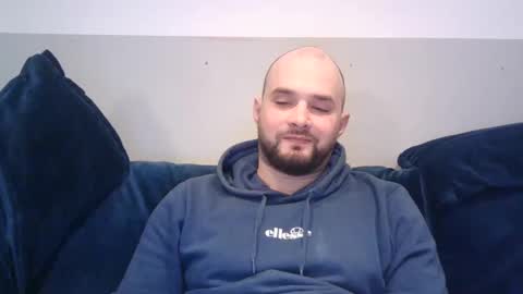 omgwhereim online show from 02/19/25, 07:05