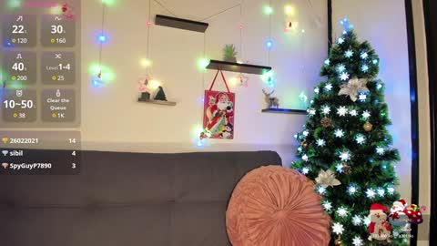 Violette online show from 12/23/24, 12:14