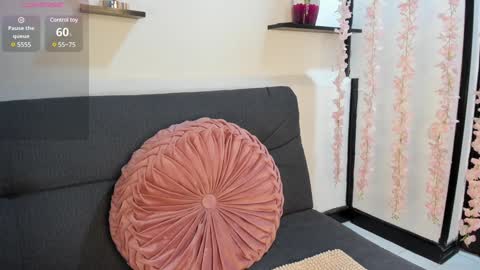 Violette online show from 01/25/25, 01:10