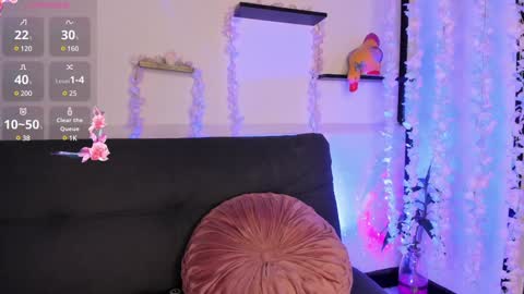 Violette online show from 02/03/25, 09:07