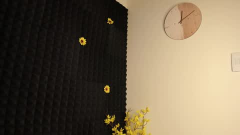 Violette online show from 02/09/25, 08:02