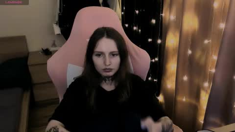 on_yxxx online show from 11/02/25, 09:06