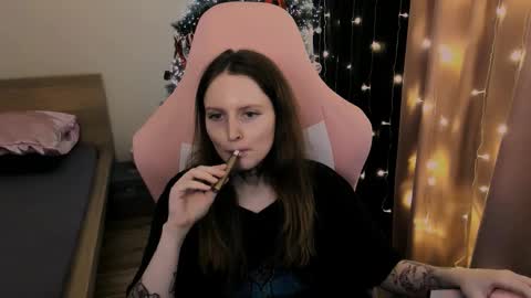 on_yxxx online show from 11/30/25, 07:07