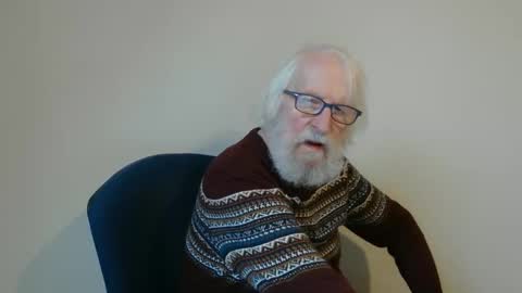 Somewhere over the rainbow online show from 02/04/25, 08:13