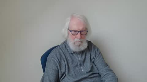 Somewhere over the rainbow online show from 02/13/25, 01:37