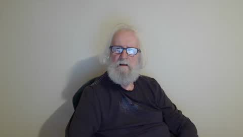 Somewhere over the rainbow online show from 02/28/25, 09:23