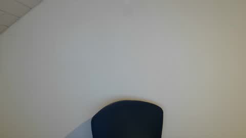 Somewhere over the rainbow online show from 09/19/25, 08:31