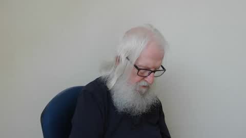 Snapshot of onanister chatting on 04/28/26, 05:12 Somewhere over the rainbow online show from 04/28/26, 05:12