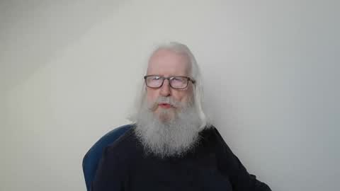 Snapshot of onanister chatting on 05/02/26, 06:40 Somewhere over the rainbow online show from 05/02/26, 06:40