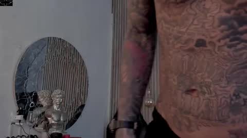     ... online show from 10/07/25, 08:06