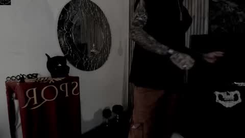     ... online show from 12/14/25, 03:56