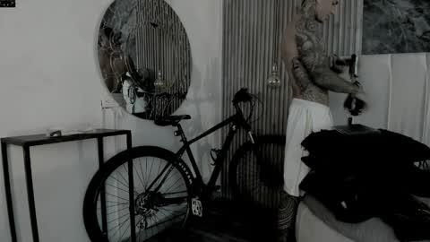     ... online show from 04/04/26, 07:11