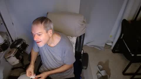 ondoko1234 online show from 10/27/25, 10:52