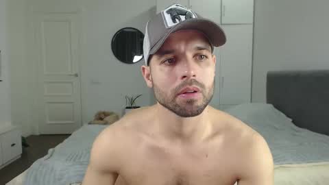 onebestlover online show from 03/09/25, 07:15