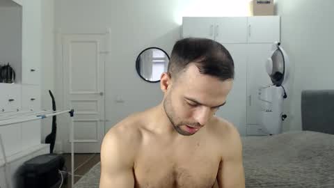 onebestlover online show from 03/04/26, 09:37